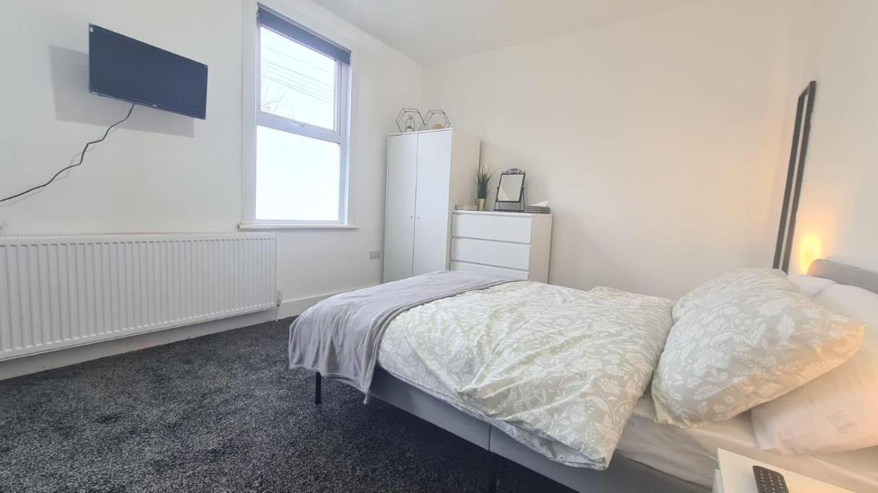 Spacious Private Room In Manor Park London Luaran gambar